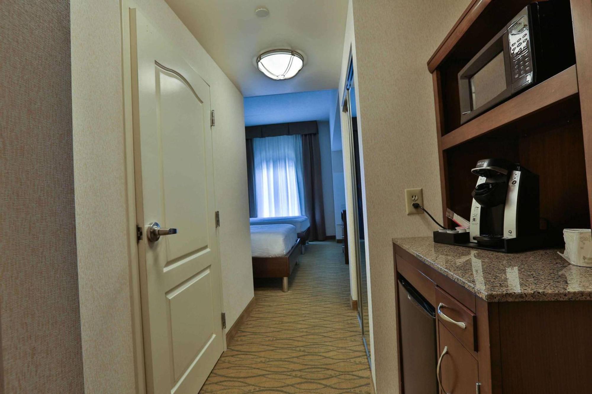 Hilton Garden Inn State College Extérieur photo
